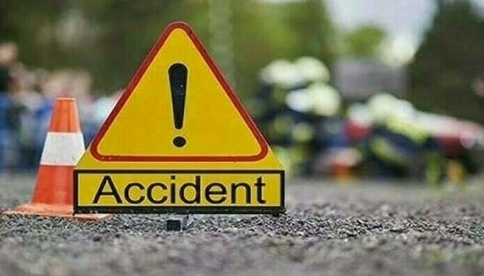 ڪراچي: گلشن حديد ۾ ڪوچ ڪلٽي، 4 ڄڻا فوت، 25 زخمي